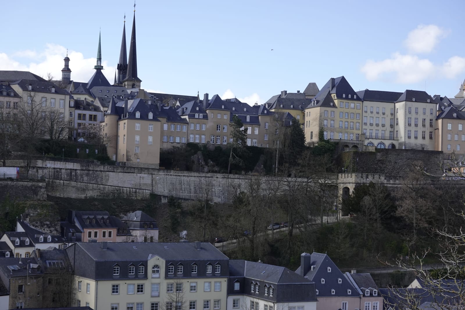 luxembourg photo 9087902d-9380-528c-8253-581bad18eed2