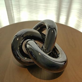 Ceramic Knot Décor
