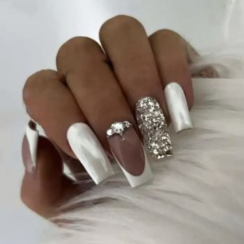 Trendy Press on nails/Classy french Tip/Perfect Wedding Nails/Glue on wedding nails/French tip nails/Sparkle Nails/Beautiful Nails/