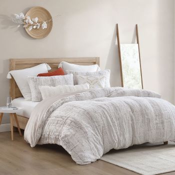 Leopard Bedding Faux Fur Super Soft Cozy 3-Piece Comforter and Sham Set
