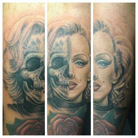 Marylin Monroe Skull