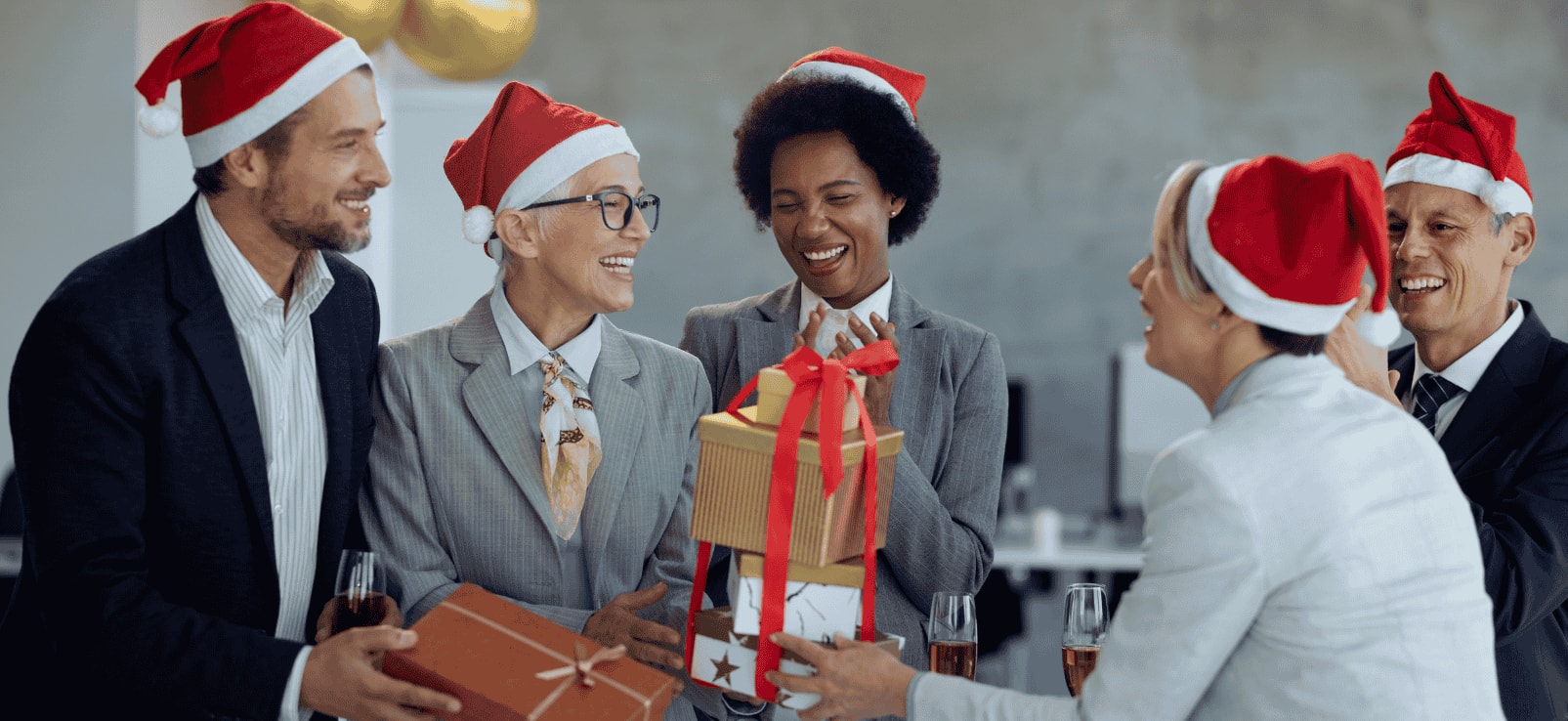 How Monthly Design Services Help You Launch Campaigns This Festive Season