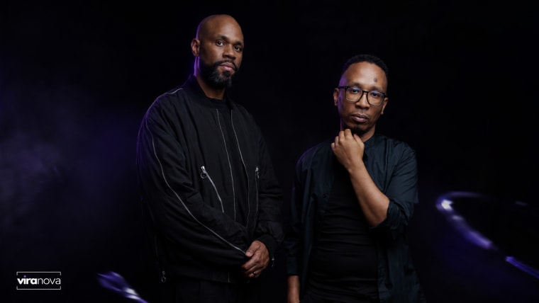 Editorial visual representing Liquideep’s first curated live experience at Untitled Basement, featuring an intimate basement stage, close audience energy, house-music waveforms, warm gold lighting and premium Viranova purple-glass styling.