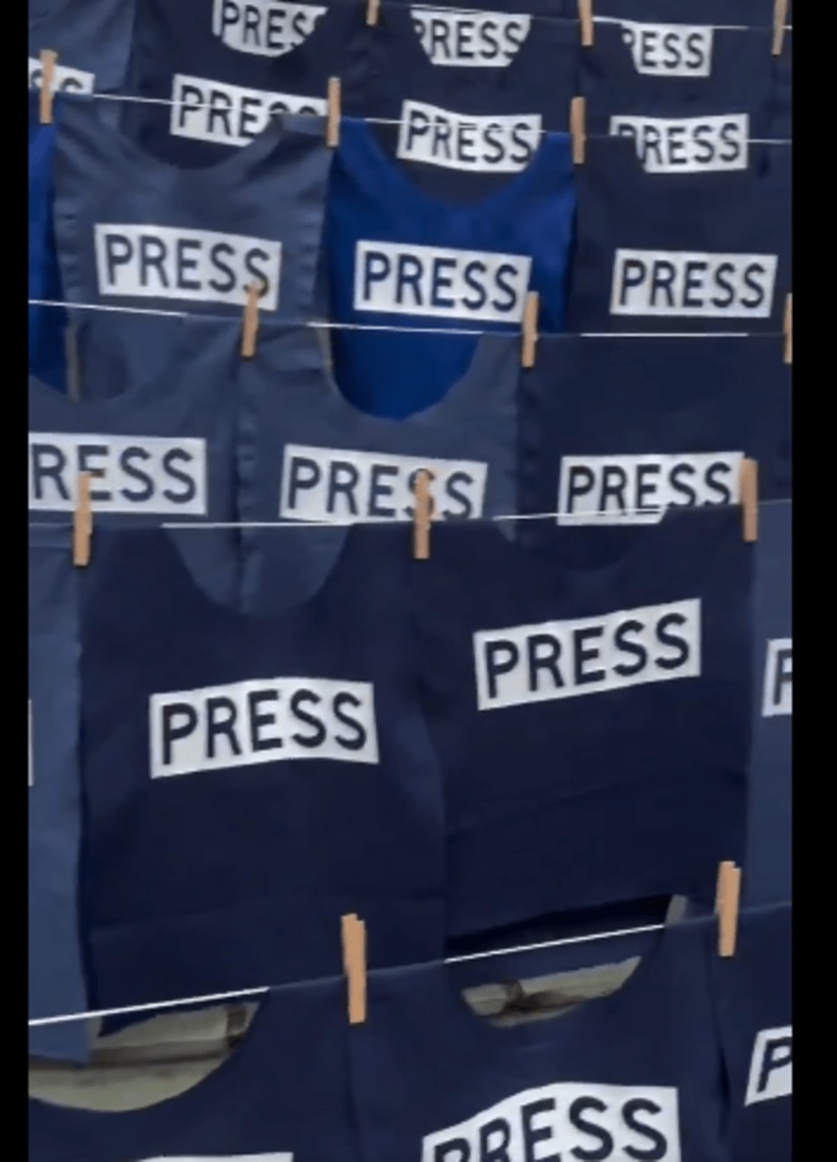 In memory of all the journalists killed by Israel. En memoria de los periodistas asesinados por Israel