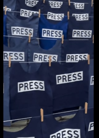 In memory of all the journalists killed by Israel. En memoria de los periodistas asesinados por Israel