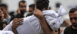 Gaza cease-fire? Two children killed every day.  ¿Alto el fuego en Gaza? Dos niños asesinados por día. ENG ESP