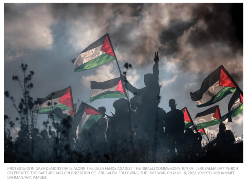 Poem. Poesía. Your civility is a siege. Tu civismo es un asedio. Iker Suárez ENG/ESP