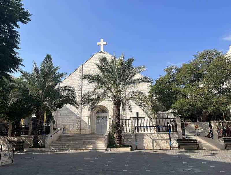 La Iglesia Cristiana no se irá de Gaza ciudad. Christians in Gaza city are committed to serving those in need. ESP ENG