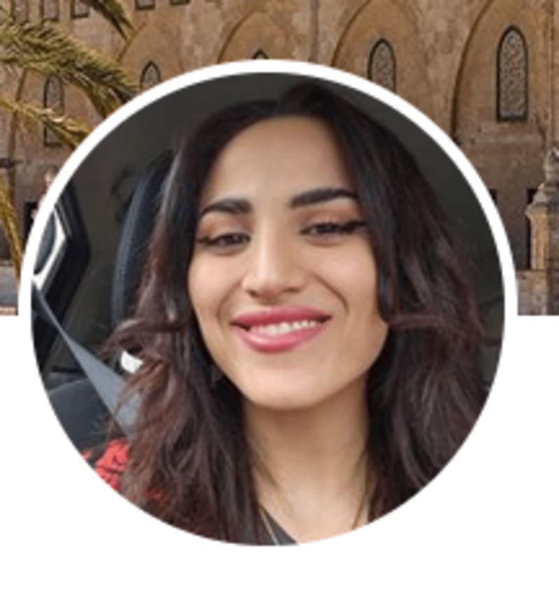 Persecution of British Dr. Rahmeh Aladwan. Persecución de la doctora británica Rahmeh Aladwan.  ENG ESP 