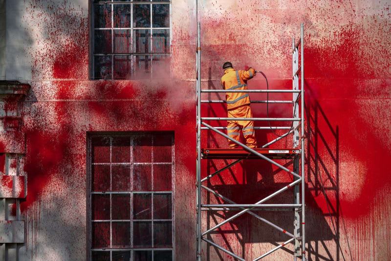 How to kill a war machine (documentary). Como matar a una máquina de guerra (documental). ENG ESP