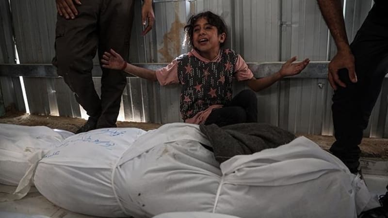 Gaza’s Orphan Crisis: 40,000. En Gaza, 40.000 huérfanos ENG ESP