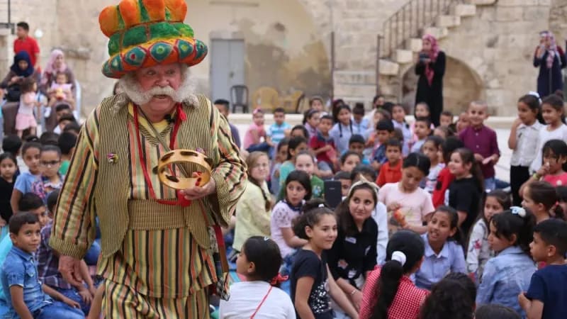Adel Tartir. Teatro. Theatre. Wonderbox/Sandouq El ‘Ajab [Cajas Maravillosas]. ESP ENG