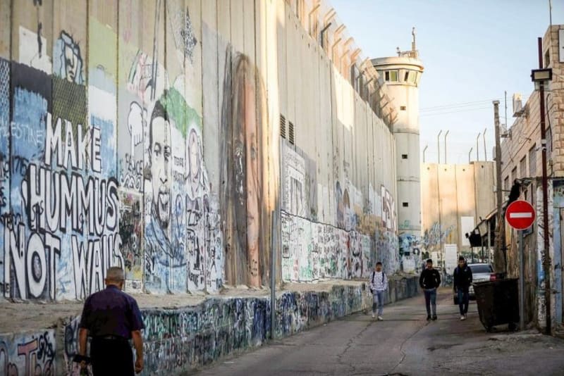 Israel quiere "borrar" a los palestinos de Palestina. Israel wants to "erase" the Palestinians from Palestine. ESP ENG