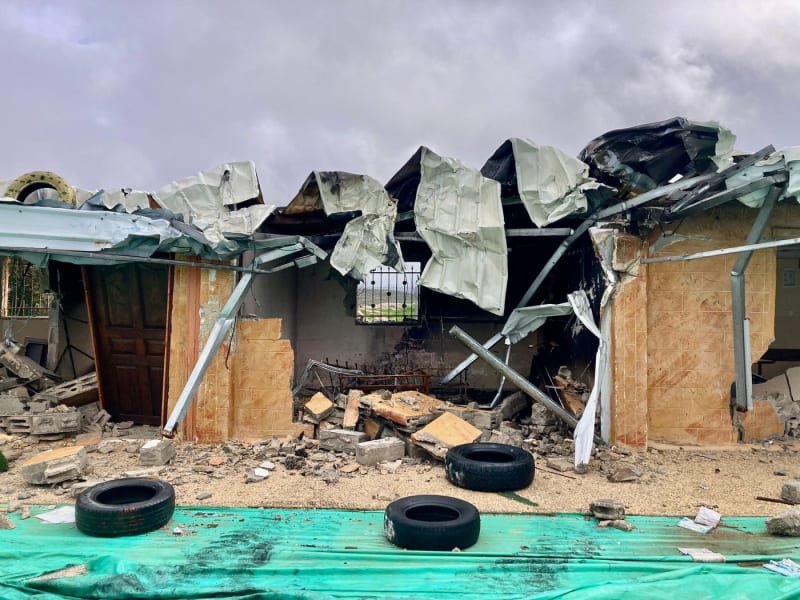West Bank. They are not settlers, they are terrorists. Permanent and illegal forced displacement. Cisjordania. No son colonos, son terroristas. Desplazamiento forzado permanente ilegal. ENG ESP