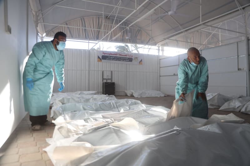 Gaza. A Health System on the Brink of Collapse. Un sistema sanitario al borde del colapso. ENG ESP