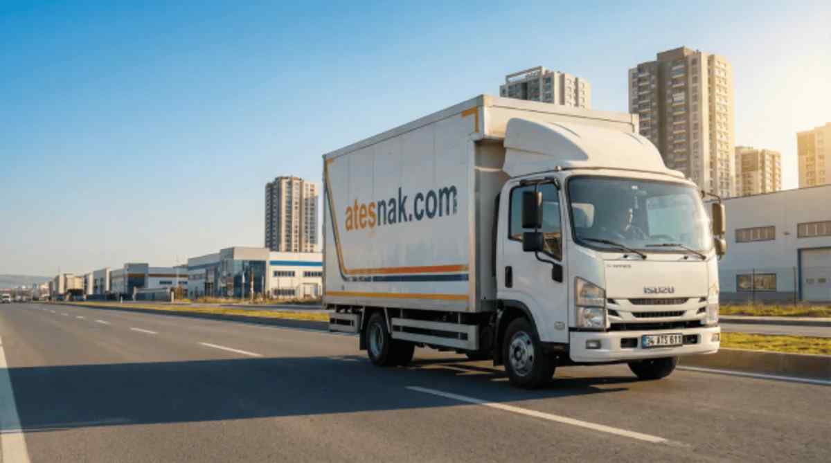 Çayırovada Mutlukent ve TOKİ konutlarında Ateşnak'ın 25. kata ulaşan modüler asansörlü nakliyat hizmeti.