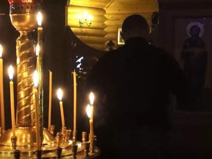 Рождественская служба прошла в Свято-Покровском храме в Мариуполе