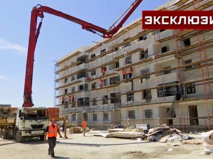 Восстать из пепла: как в Мариуполе идет строительство жилых домов и медцентра