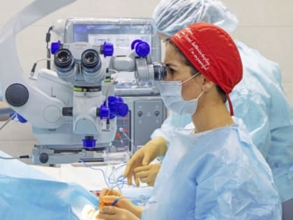 Офтальмологи Нижневартовска спасли зрение жителю Мариуполя