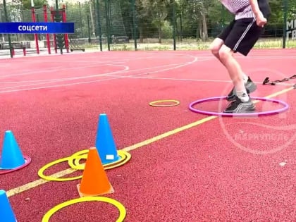 Хоккей, эстафеты и сладкие призы! Для мариупольцев организовали Семейный спортивный праздник