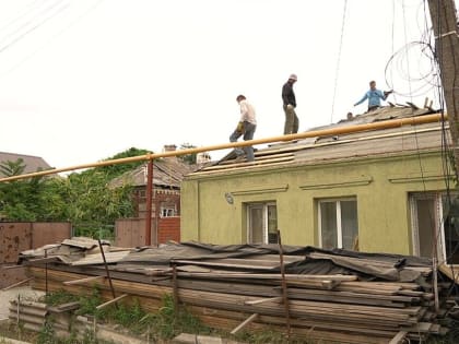 Добровольцы РПЦ восстановили в Мариуполе более 260 поврежденных боями домов