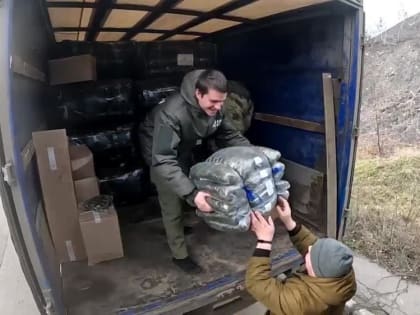 Помощь Народного Фронта бойцам, попавшим под обстрел в Макеевке