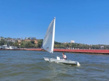 В Мариуполе 25 августа прошли соревнования по парусному спорту, посвященные Дню Шахтер