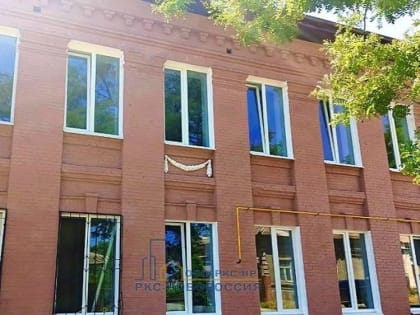 Ленобласть реставрирует двухэтажный жилой дом на одной из старинных улочек Мариуполя