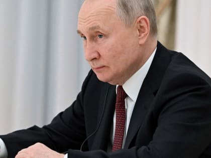 Путин: власти будут последовательно решать все вопросы для возвращения жизни в новых регионах в нормальное русло