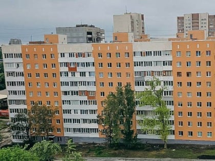 Строители Петербурга полностью восстановили жилой комплекс в центре Мариуполя