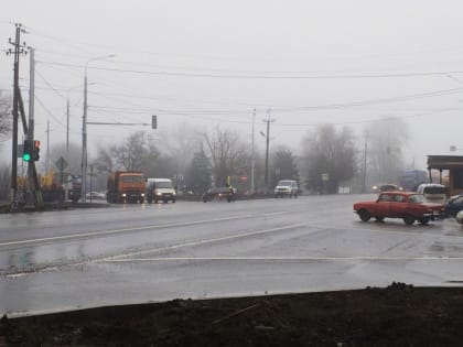 Вниманию водителей!. В Новоазовске на пересечении автодороги федерального значения Р-280 "Новороссия"...