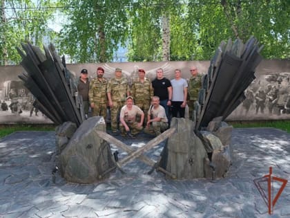 В Курске завершилась посвященная Дню Победы и 100-летию ОДОН им. Ф.Э. Дзержинского Всероссийская патриотическая акция