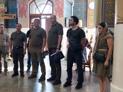 Вице-премьер Хуснуллин осмотрел восстановление храма и мечети в Приморском парке Мариуполя