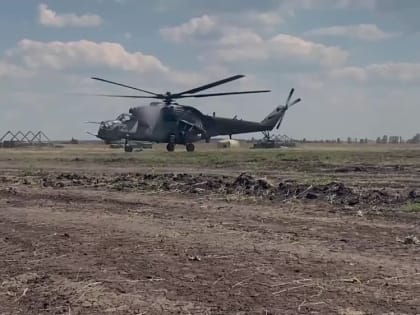 Двойной удар: экипажи вертолетов Ми-35 продолжают наносить огневое поражение по объектам ВСУ