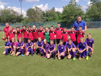 Мариупольские футболисты 2011 года рождения стали вторыми в Первенстве ДНР