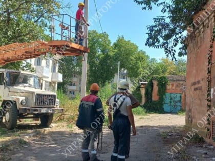 Сегодня в Орджоникидзевском районе коммунальными предприятиями ведутся работы по следующим направлениям: