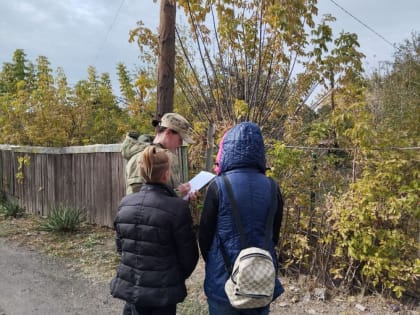 В Мариуполе сотрудники полиции проводят профилактические беседы с подростками вне школы