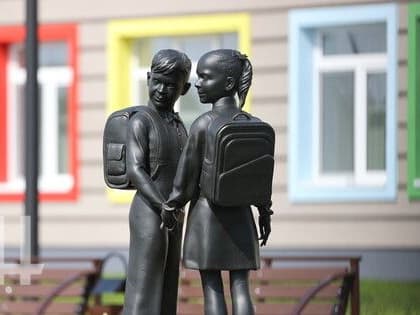 В Мариуполе 1 сентября за парты сядут более 14 тысяч школьников