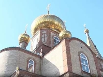 В Свято-Никольском кафедральном соборе Мариуполя провели молебен Георгию Победоносцу о скорейшей победе России