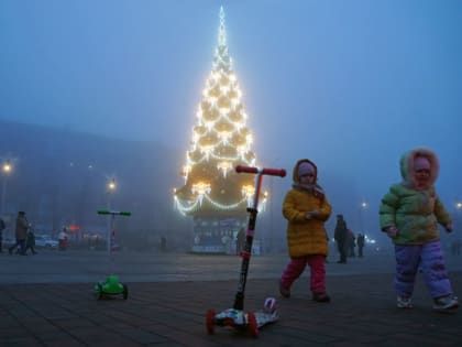 Предновогодний Мариуполь: Как готовится к празднику морская столица ДНР