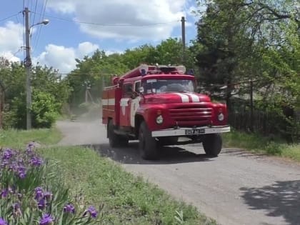 Пятилетний ребенок пострадал во время пожара в Тельмановском районе