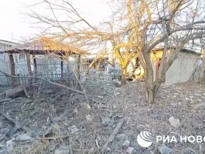 Последствия обстрела украинскими войсками Петровского района Донецка