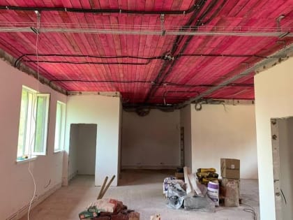 Ремонт МФЦ в Снежном завершится в ближайшее время