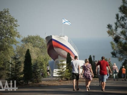 Мариуполь надо осмыслить заново, заявил рэпер Апачев