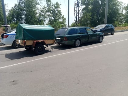 Полицейские проводят проверку по факту ДТП, в результате которого пострадал пятилетний ребенок-пешеход