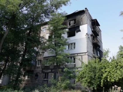 Липецк восстанавливает дома в исторической части Мариуполя