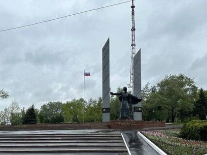 В Мариуполе реставрировали мемориал воинам-освободителям Донбасса