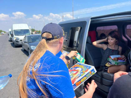 Оперативная помощь за двое суток от добровольцев России в зоне ЧП на Крымском мосту