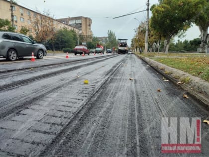 На проспекте Металлургов восстанавливают проезжую часть