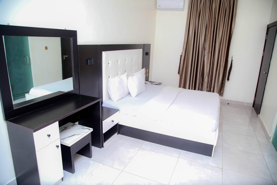 Jolac Hotels